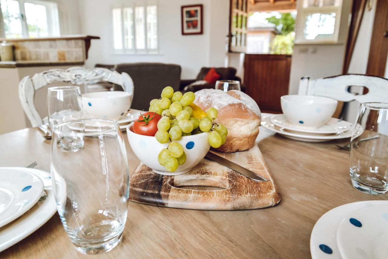 Chichester Cottage Funtington Extérieur photo